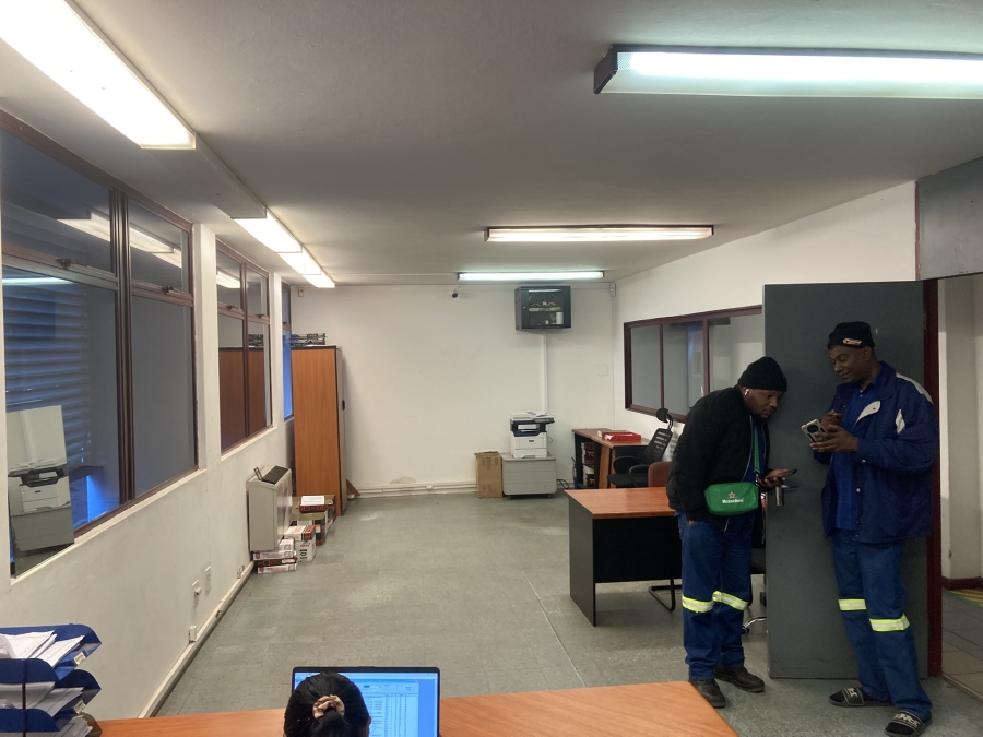To Let Commercial Property for Rent in Westmead KwaZulu-Natal