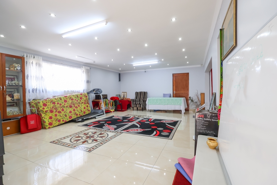 4 Bedroom Property for Sale in Shallcross KwaZulu-Natal
