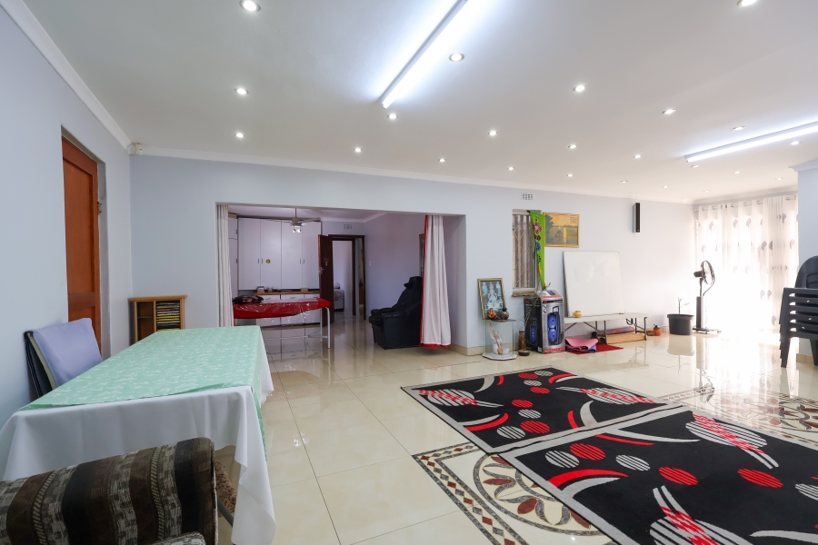 4 Bedroom Property for Sale in Shallcross KwaZulu-Natal