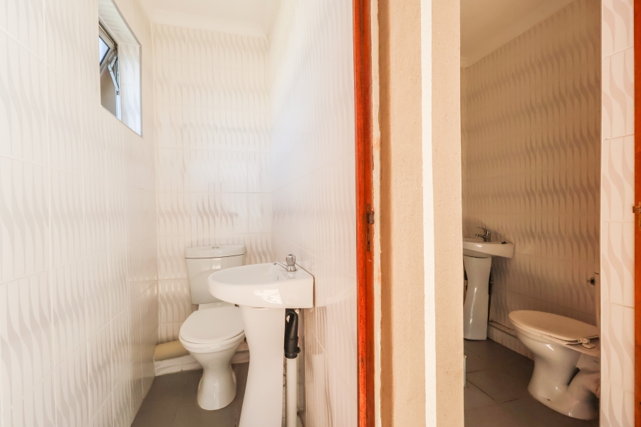 4 Bedroom Property for Sale in Shallcross KwaZulu-Natal