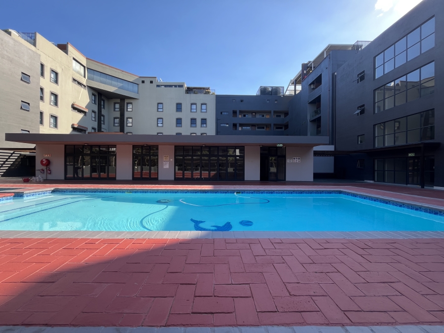 To Let 2 Bedroom Property for Rent in New Town Centre KwaZulu-Natal