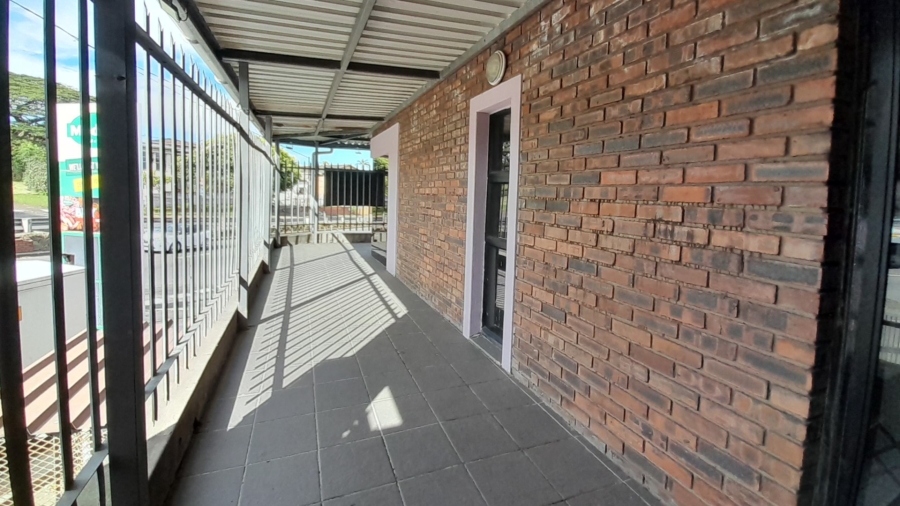 To Let 3 Bedroom Property for Rent in Bluff KwaZulu-Natal