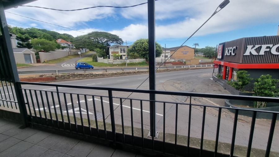 To Let 3 Bedroom Property for Rent in Bluff KwaZulu-Natal