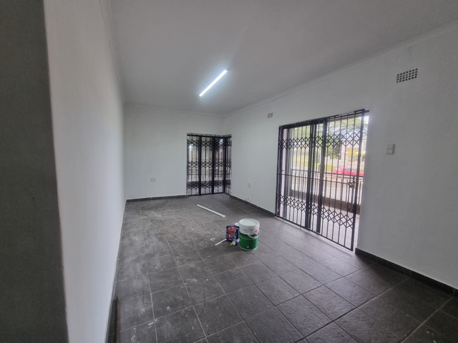 To Let 3 Bedroom Property for Rent in Bluff KwaZulu-Natal