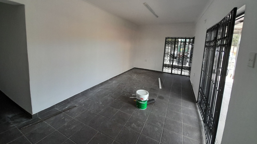 To Let 3 Bedroom Property for Rent in Bluff KwaZulu-Natal
