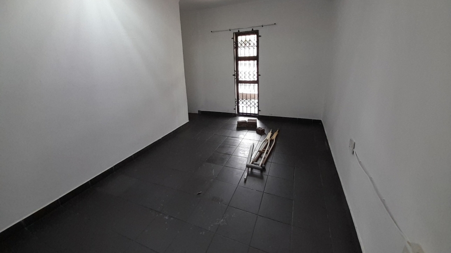 To Let 3 Bedroom Property for Rent in Bluff KwaZulu-Natal