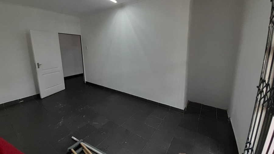 To Let 3 Bedroom Property for Rent in Bluff KwaZulu-Natal