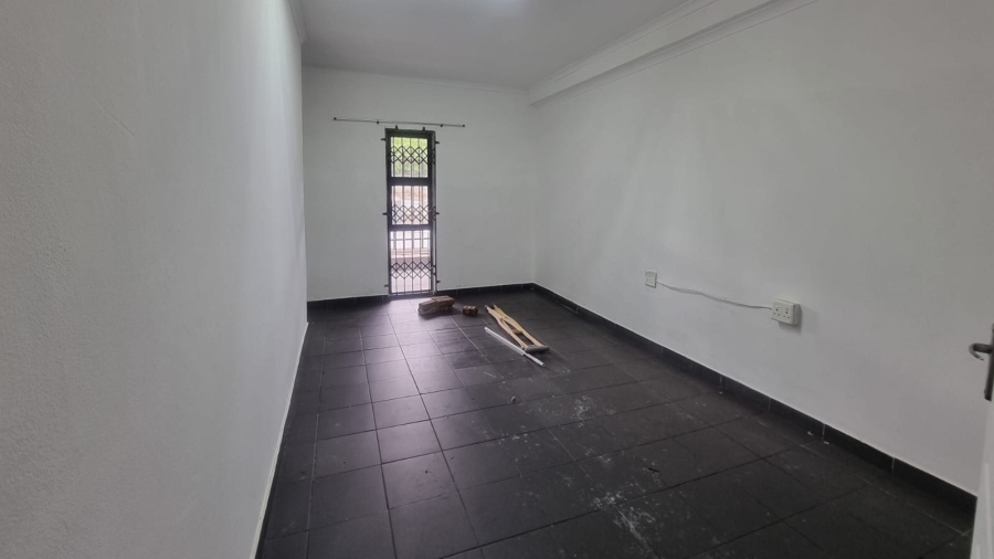 To Let 3 Bedroom Property for Rent in Bluff KwaZulu-Natal