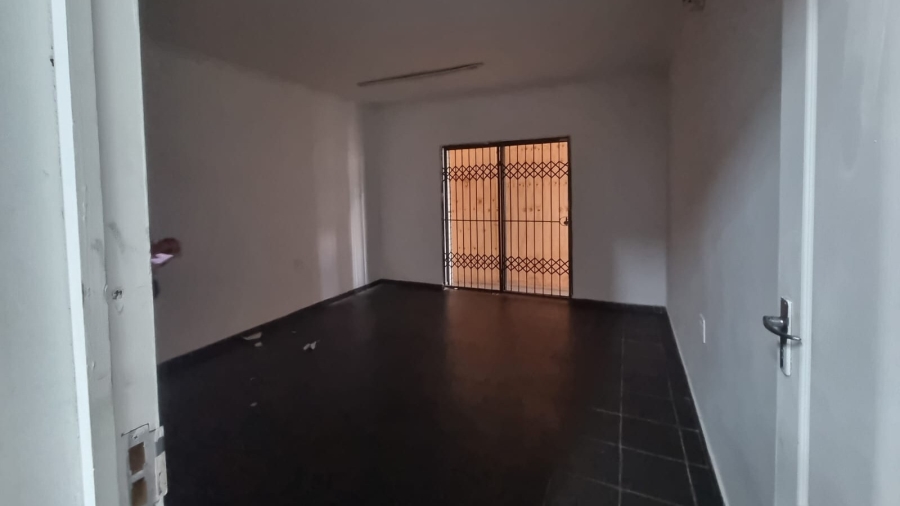 To Let 3 Bedroom Property for Rent in Bluff KwaZulu-Natal