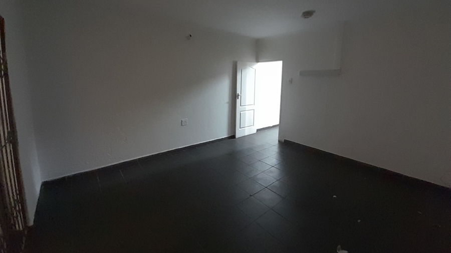 To Let 3 Bedroom Property for Rent in Bluff KwaZulu-Natal