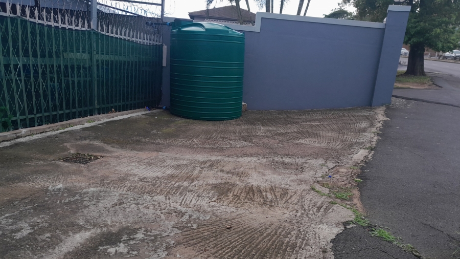To Let 3 Bedroom Property for Rent in Bluff KwaZulu-Natal