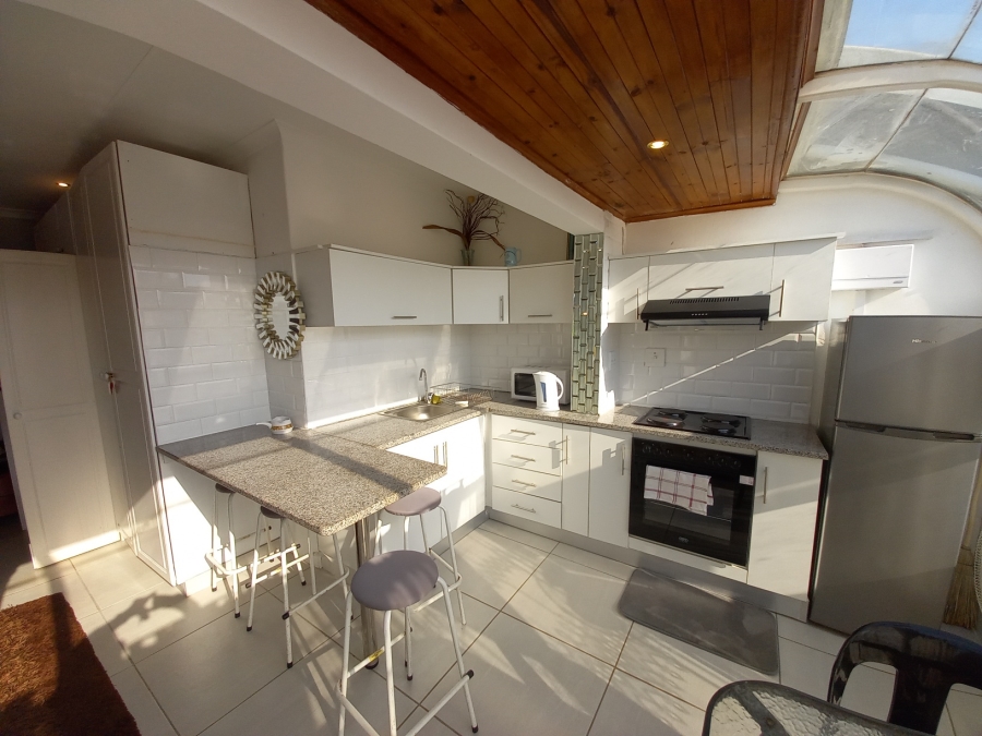 To Let 0 Bedroom Property for Rent in Kloof KwaZulu-Natal