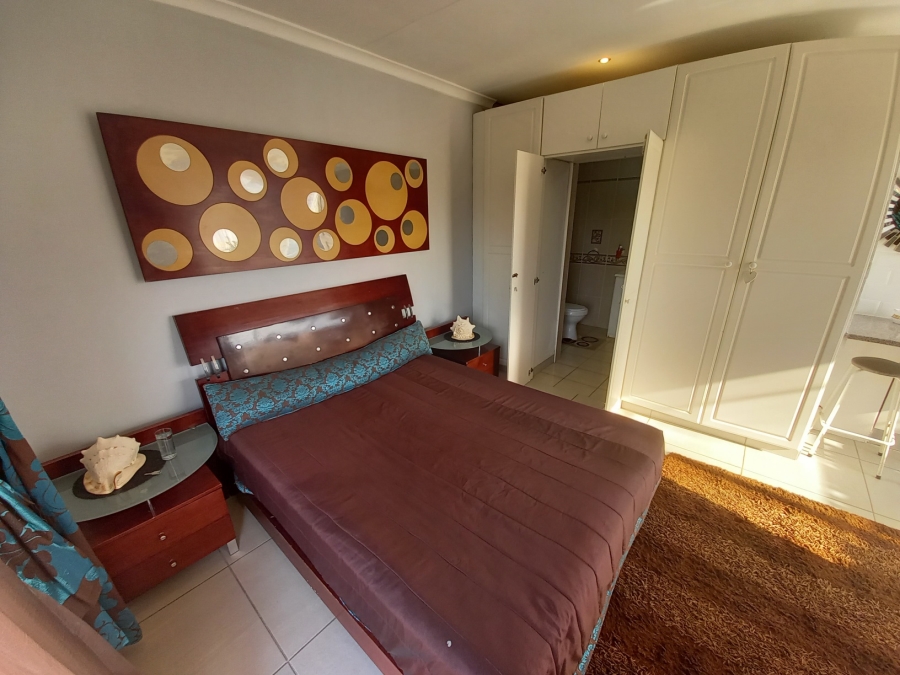 To Let 0 Bedroom Property for Rent in Kloof KwaZulu-Natal