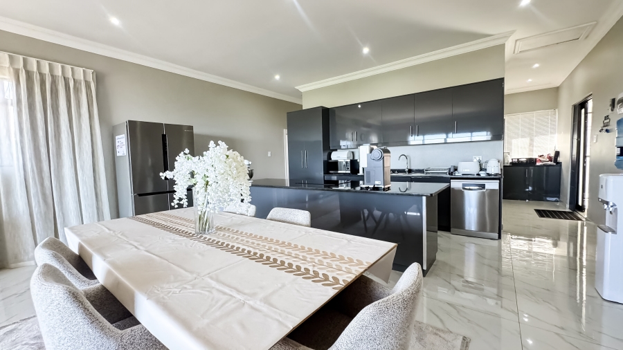 To Let 2 Bedroom Property for Rent in Durban North KwaZulu-Natal