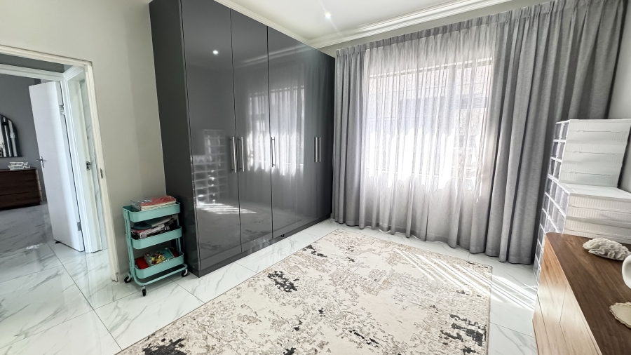 To Let 2 Bedroom Property for Rent in Durban North KwaZulu-Natal