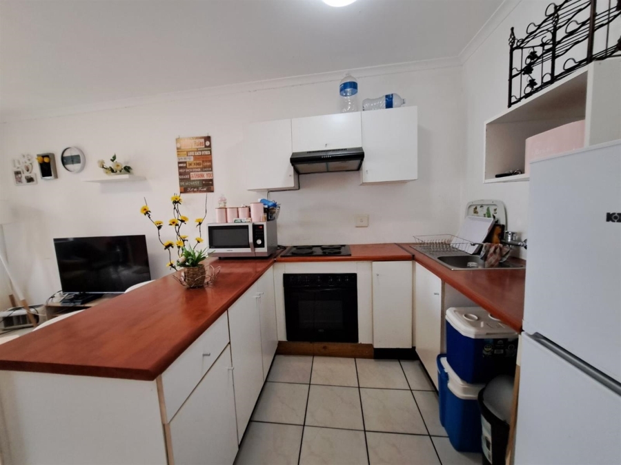 To Let 1 Bedroom Property for Rent in Bellair KwaZulu-Natal