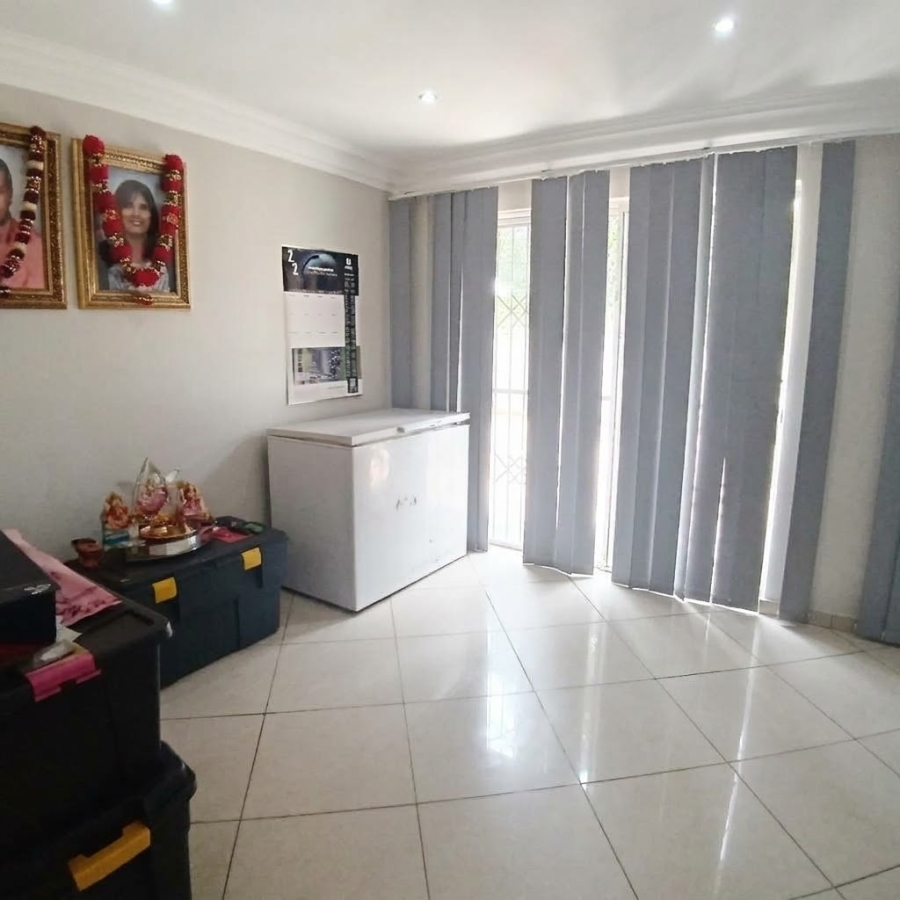 3 Bedroom Property for Sale in Brackenham KwaZulu-Natal