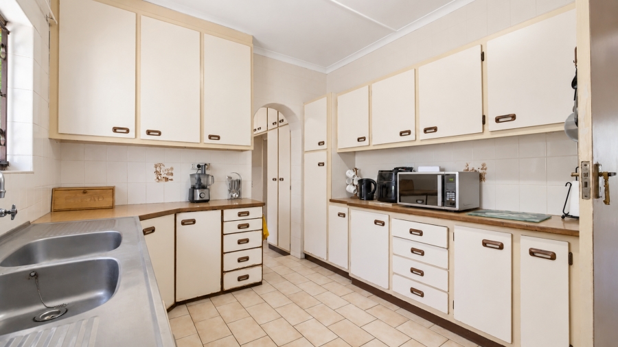 3 Bedroom Property for Sale in Crestholme KwaZulu-Natal