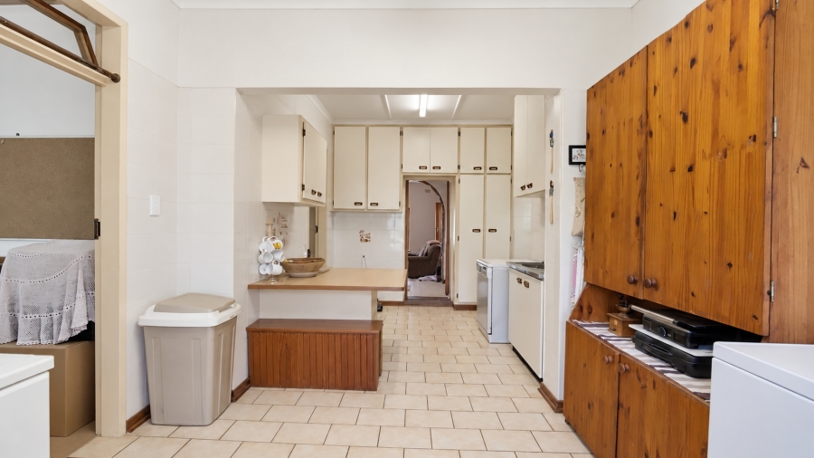 3 Bedroom Property for Sale in Crestholme KwaZulu-Natal
