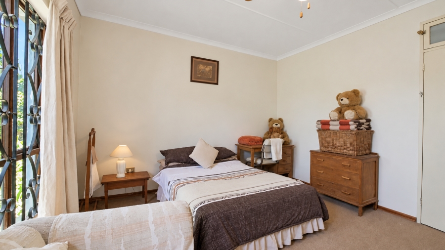 3 Bedroom Property for Sale in Crestholme KwaZulu-Natal