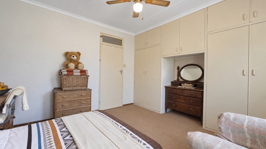 3 Bedroom Property for Sale in Crestholme KwaZulu-Natal