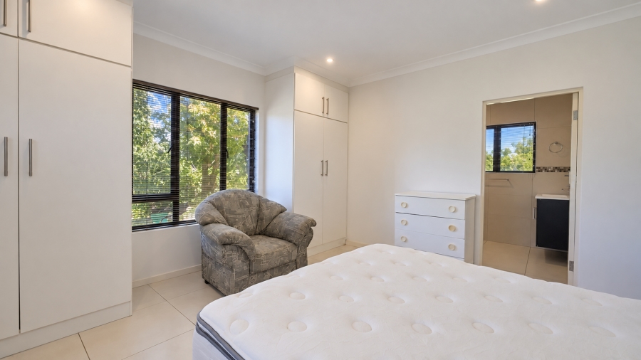 3 Bedroom Property for Sale in Crestholme KwaZulu-Natal