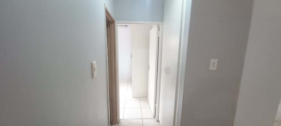 2 Bedroom Property for Sale in Glenmore KwaZulu-Natal