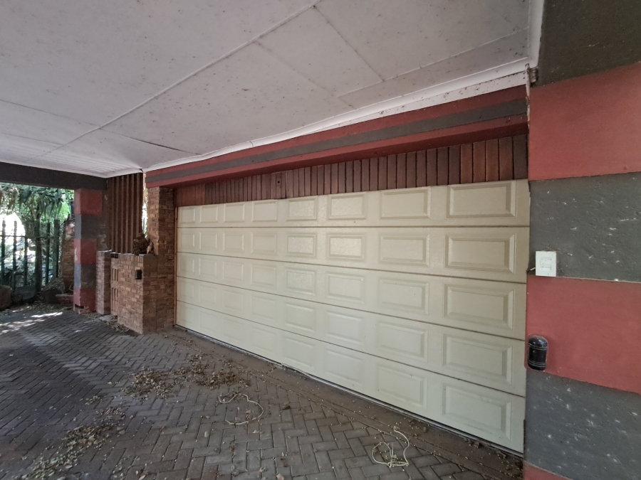 3 Bedroom Property for Sale in Huttenheights KwaZulu-Natal
