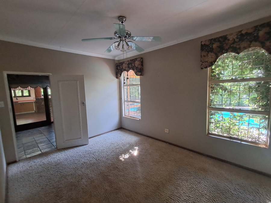 3 Bedroom Property for Sale in Huttenheights KwaZulu-Natal