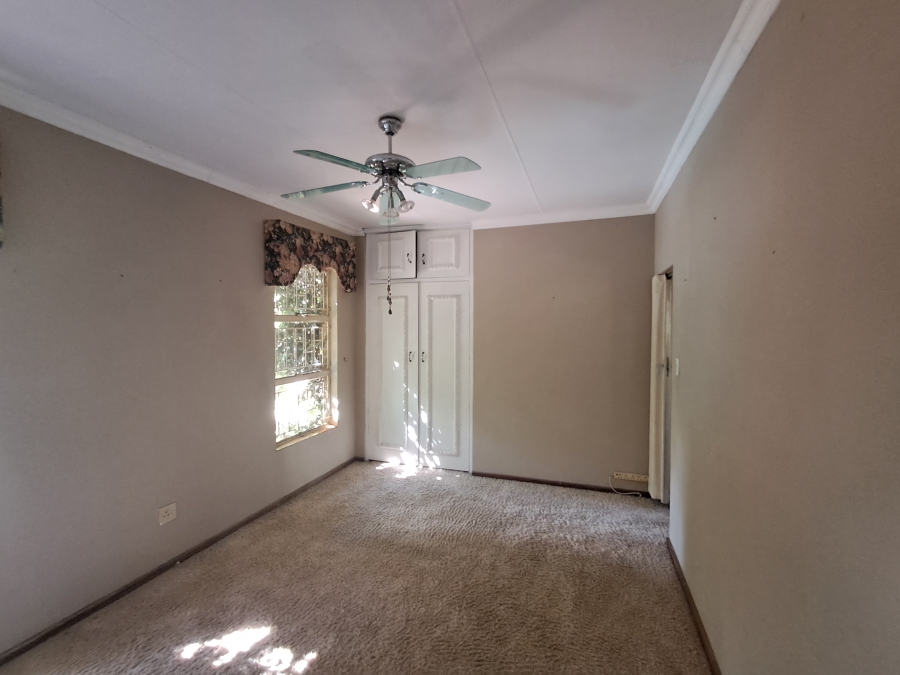 3 Bedroom Property for Sale in Huttenheights KwaZulu-Natal