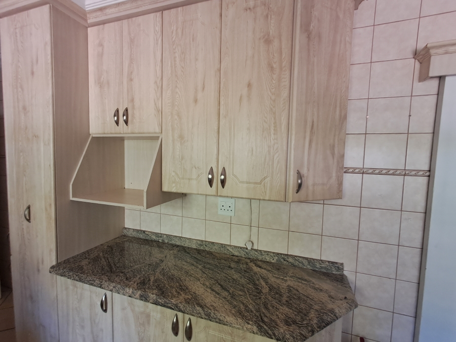 3 Bedroom Property for Sale in Huttenheights KwaZulu-Natal