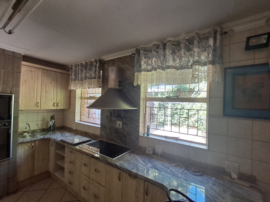 3 Bedroom Property for Sale in Huttenheights KwaZulu-Natal