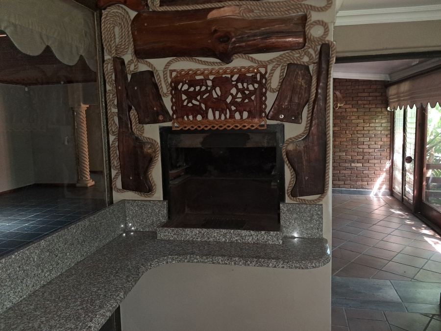 3 Bedroom Property for Sale in Huttenheights KwaZulu-Natal