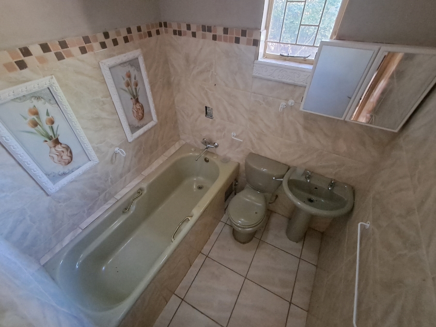 3 Bedroom Property for Sale in Huttenheights KwaZulu-Natal