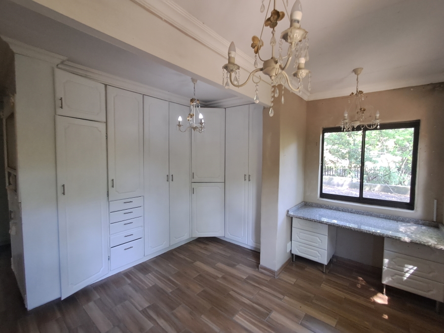 3 Bedroom Property for Sale in Huttenheights KwaZulu-Natal