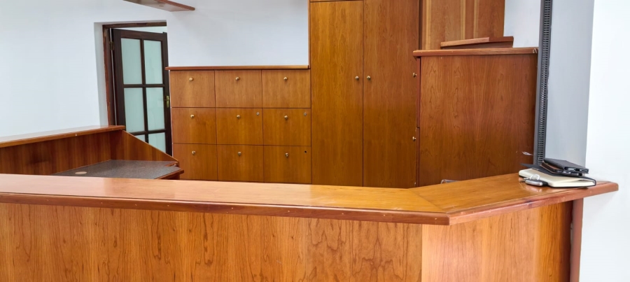 To Let Commercial Property for Rent in Amanzimtoti KwaZulu-Natal