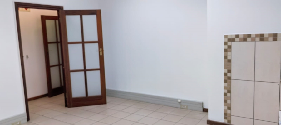 To Let Commercial Property for Rent in Amanzimtoti KwaZulu-Natal
