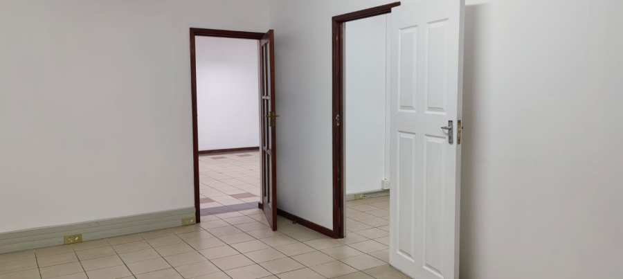 To Let Commercial Property for Rent in Amanzimtoti KwaZulu-Natal