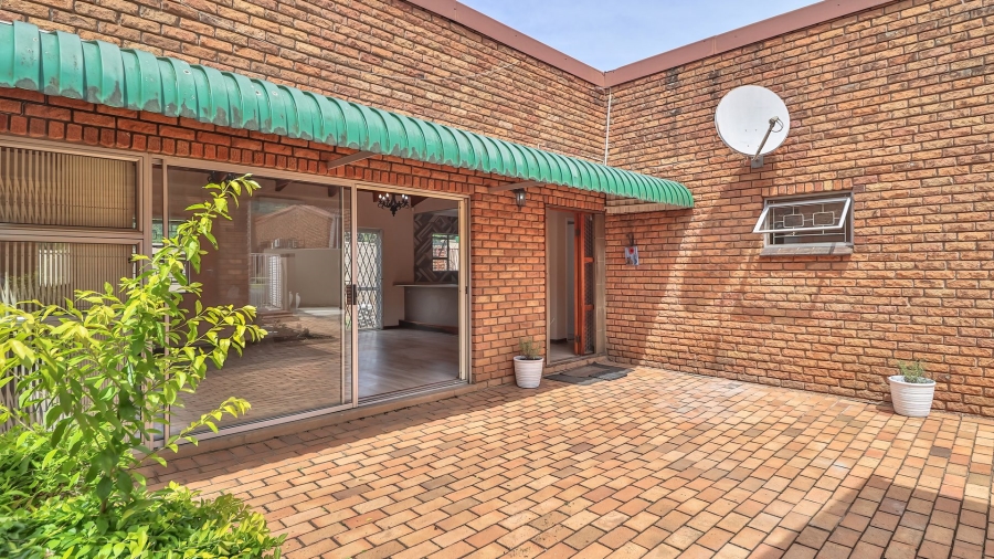 2 Bedroom Property for Sale in Ferncliffe KwaZulu-Natal
