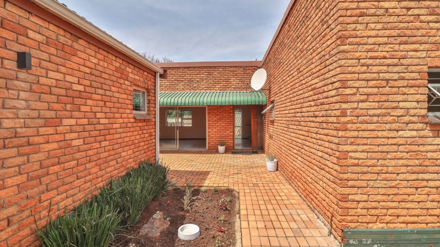 2 Bedroom Property for Sale in Ferncliffe KwaZulu-Natal