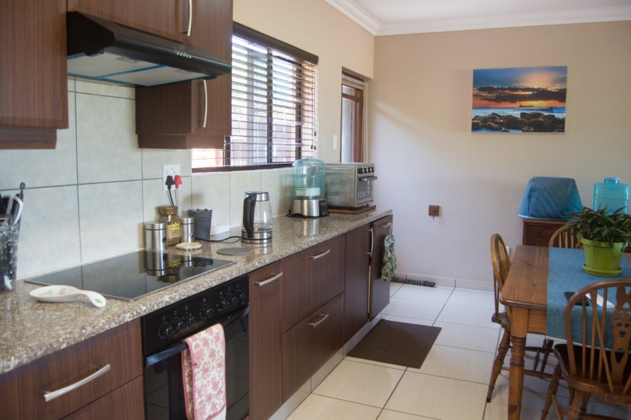 2 Bedroom Property for Sale in Freeland Park KwaZulu-Natal