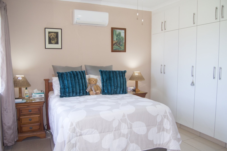 2 Bedroom Property for Sale in Freeland Park KwaZulu-Natal