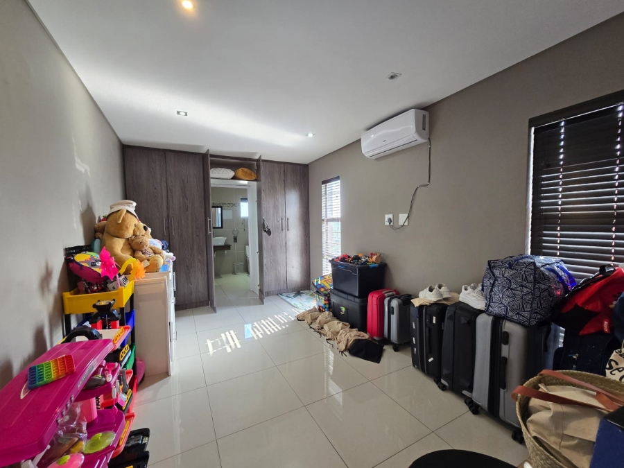 To Let 4 Bedroom Property for Rent in Ballito Central KwaZulu-Natal