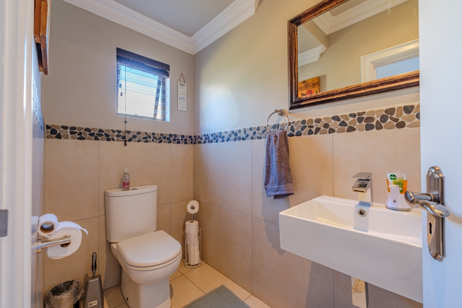 4 Bedroom Property for Sale in Umhlali Golf Estate KwaZulu-Natal