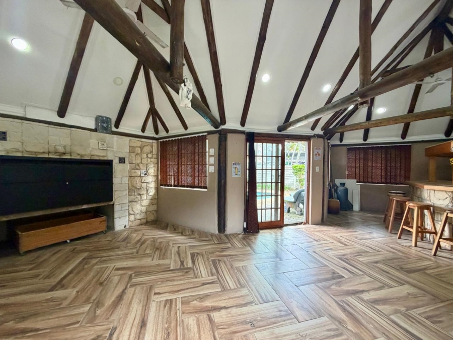 3 Bedroom Property for Sale in Meer En See KwaZulu-Natal