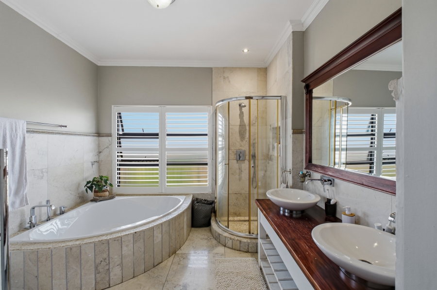 4 Bedroom Property for Sale in Brettenwood Coastal Estate KwaZulu-Natal