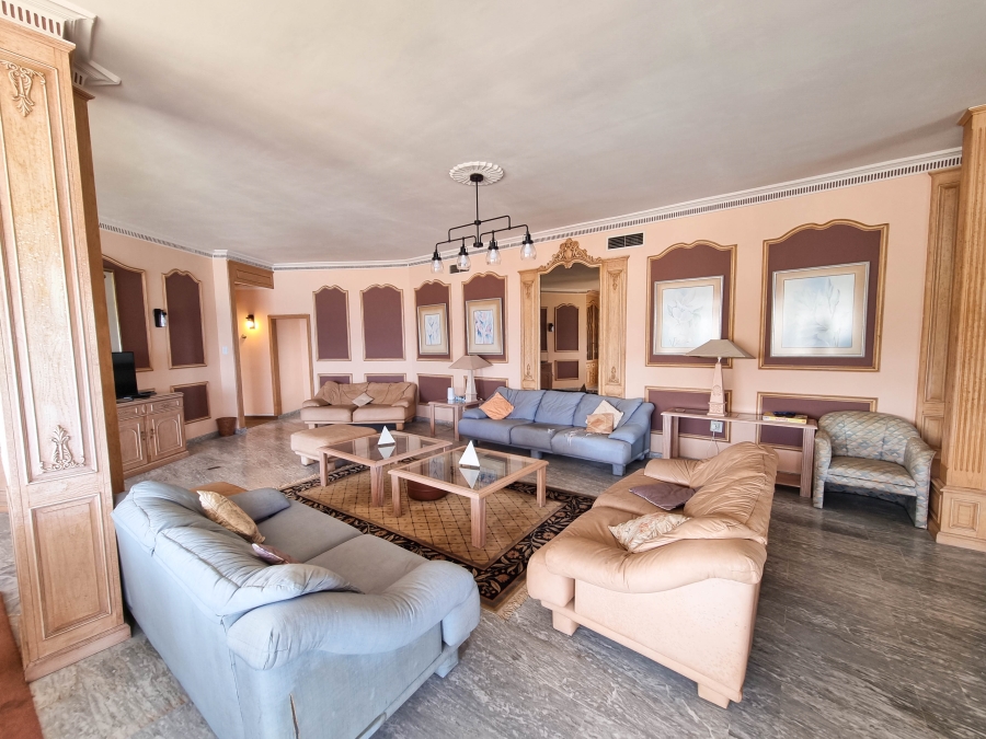 4 Bedroom Property for Sale in Umhlanga KwaZulu-Natal
