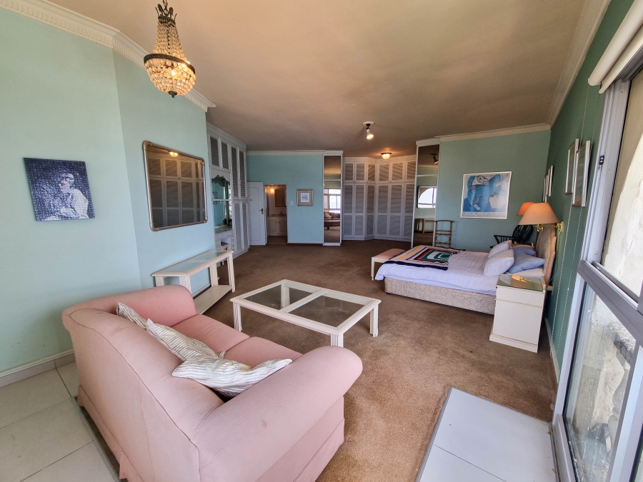 4 Bedroom Property for Sale in Umhlanga KwaZulu-Natal