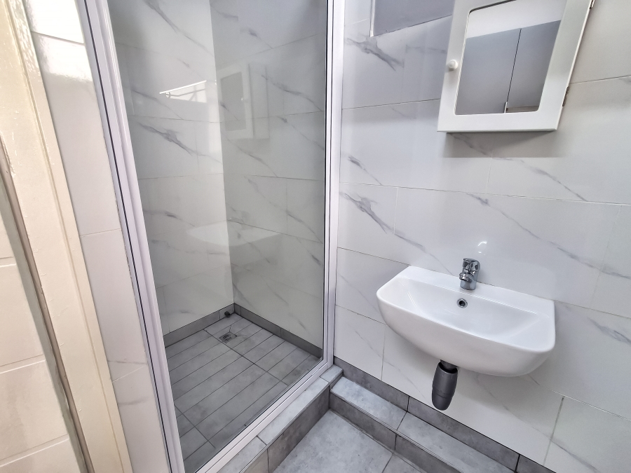 To Let 1 Bedroom Property for Rent in Musgrave KwaZulu-Natal