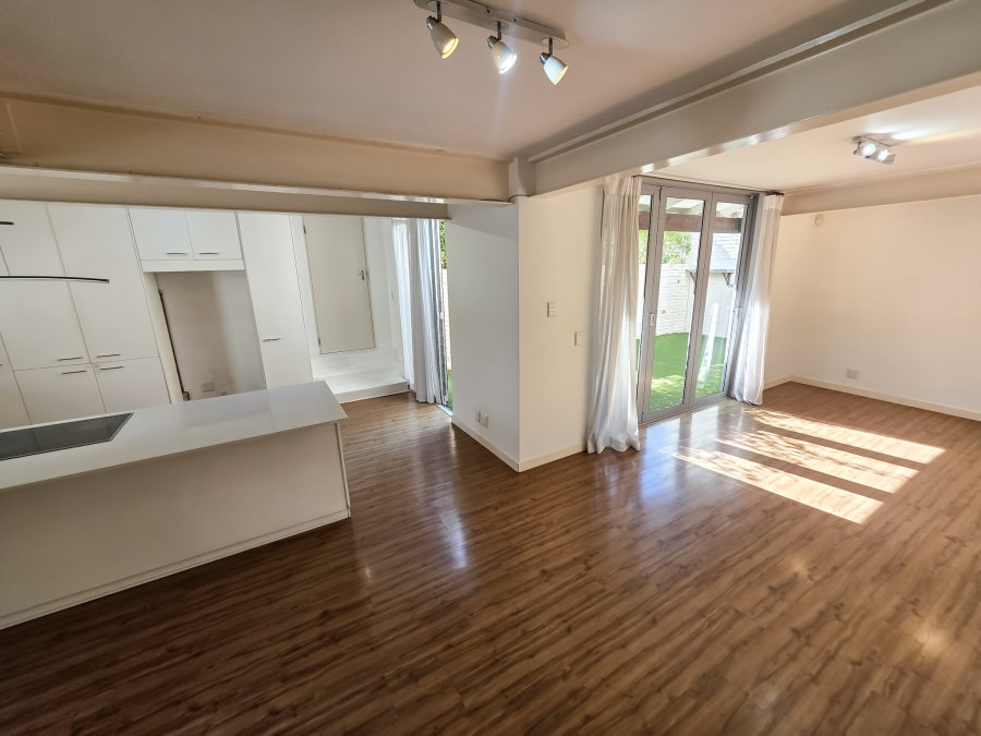To Let 4 Bedroom Property for Rent in Umhlanga KwaZulu-Natal